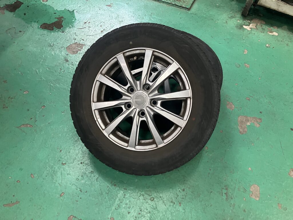 今回ご入庫いただいたヴォクシーの車両情報